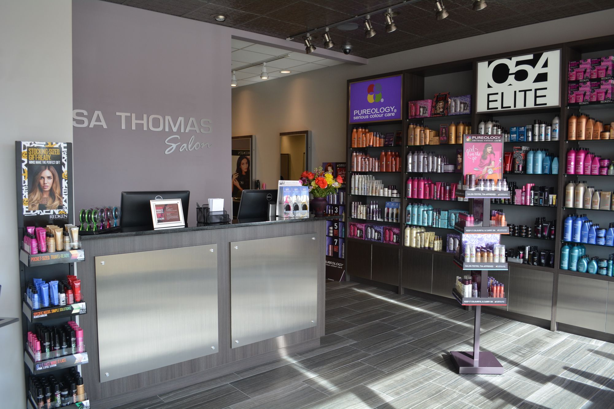 Lisa Thomas Salons